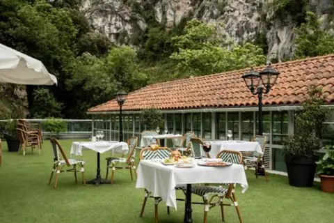 Hotel Balneario de la Hermida in La Hermida — foto 3