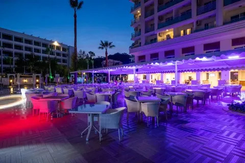 Grand Ideal Premium Hotel foto 15