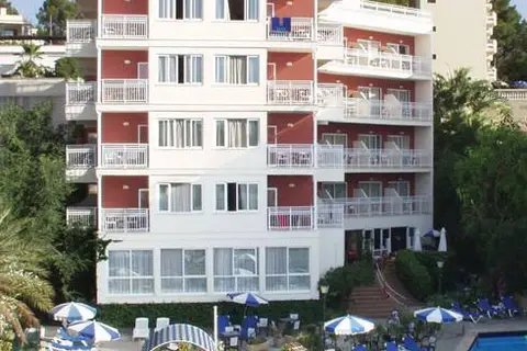 Playas del Rey in Santa Ponsa — foto 2