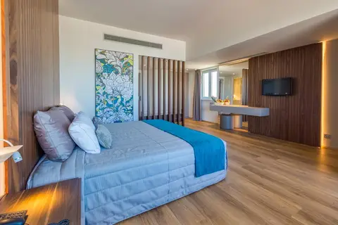Sun Hall Hotel in Larnaca — foto 22