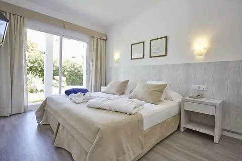 Prinsotel La Caleta in Ciutadella — foto 3