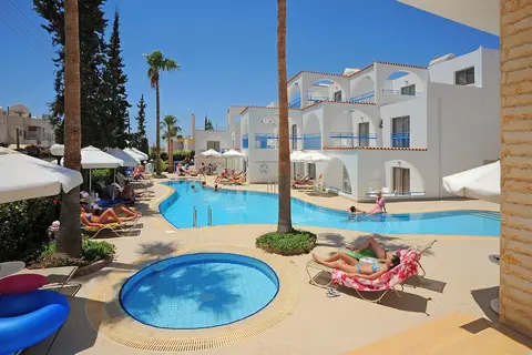 Petrosana Hotel Apts in Ayia Napa — foto 19