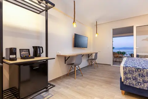 Sirocco Hotel in Δημοτική Ενότητα Λευκιμμαίων — foto 6