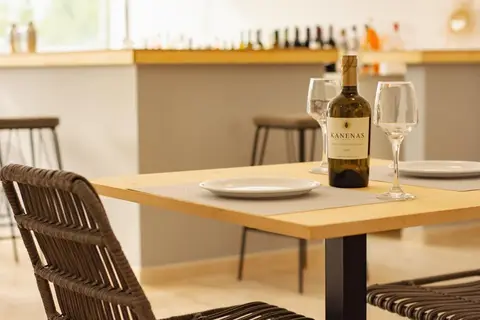Olive Grove Suites Boutique Hotel in Δημοτική Ενότητα Μελιτειέων — foto 16
