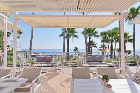 Leonardo Crystal Cove Hotel and Spa by the Sea in Paralimni — foto 12