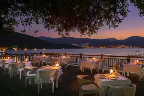 DoubleTree by Hilton Bodrum Isil Club Resort in Bodrum — foto 26