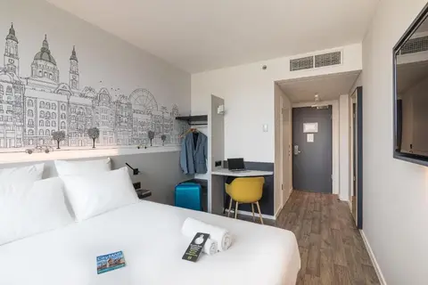 B&B HOTEL Budapest City in Boedapest — foto 2