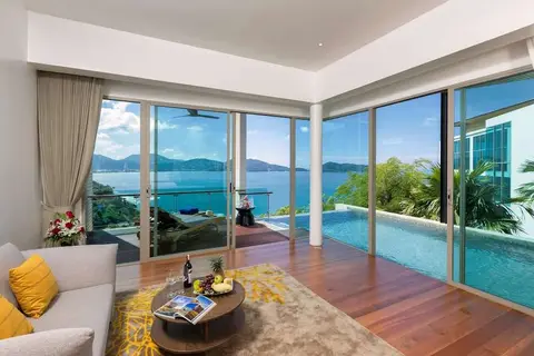 Wyndham Grand Phuket Kalim Bay in กมลา — foto 17