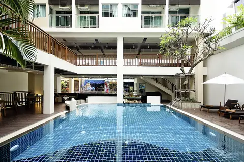 Sunshine Hotel & Residences in พัทยา — foto 6