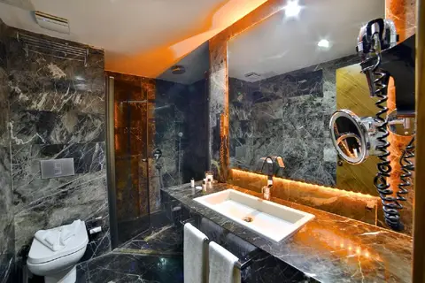 Zimmer Bosphorus Hotel in Fatih — foto 11