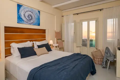 Apeiron Blue Santorini in Φηρά Θήρας — foto 18