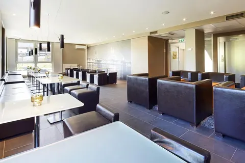 B&B Hotel Düsseldorf City Süd foto 3