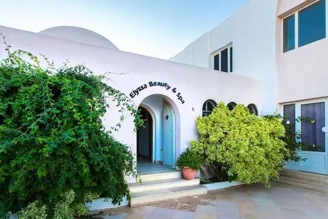 Samira Club in منارة الحمامات — foto 16