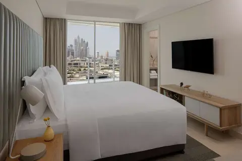 Staybridge Suites Dubai Internet City in Dubai — foto 2