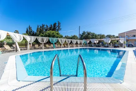 Saint Peter Bay Aparthotel in Δημοτική Ενότητα Λευκιμμαίων — foto 4