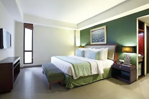 Swiss-Belhotel Rainforest in Kuta — foto 20