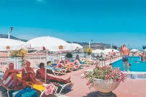 Hotel Mercè in Pineda de Mar — foto 5