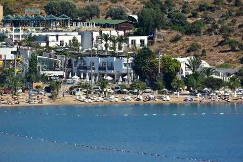 Tropicana Beach foto 6