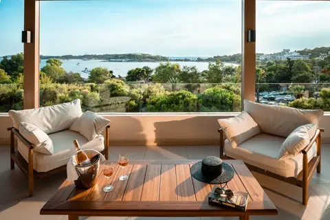 Somewhere Boutique Hotel Vouliagmeni in Δήμος Ζωγράφου — foto 9