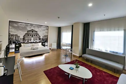 B&B Hotel Madrid Aeropuerto T4 in San Sebastián de los Reyes — foto 3