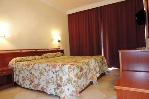 Hotel Augustus in Cambrils — foto 12