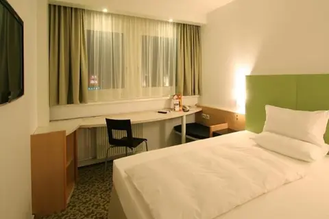 ibis Dresden Zentrum in Dresden — foto 3