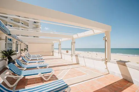 Hotel Playa Victoria in Cádiz — foto 26