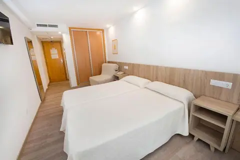 Hotel Montemar in Benidorm — foto 16