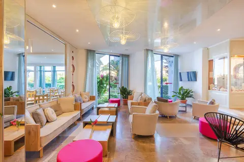 Albatros Hotel in Δημοτική Ενότητα Μελιτειέων — foto 11