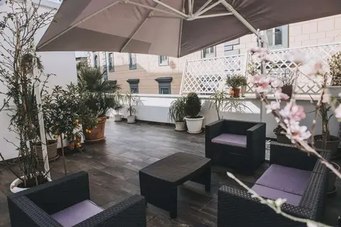 Palazzo San Michele in Napels, foto 13