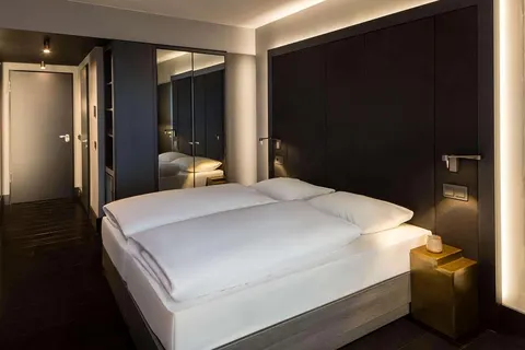 AMANO East Side foto 2