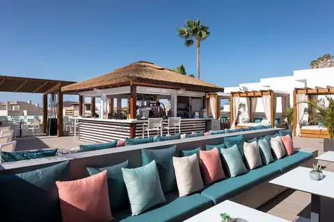Ohasis Boutique Suites in Arona — foto 9