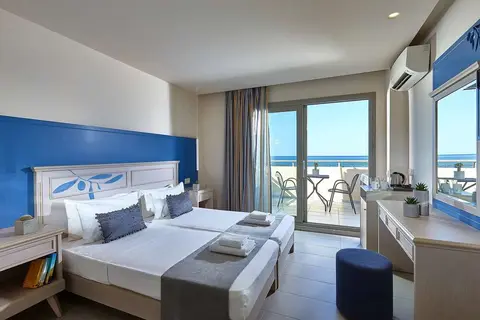 Castello Boutique Suites By The Sea in Σίσι — foto 4