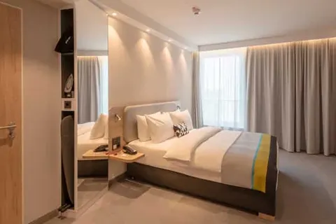 Holiday Inn Express Düsseldorf Hauptbahnhof foto 3