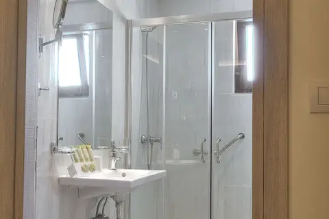 Porto Demo Hotel in Άγιος Γεώργιος — foto 19