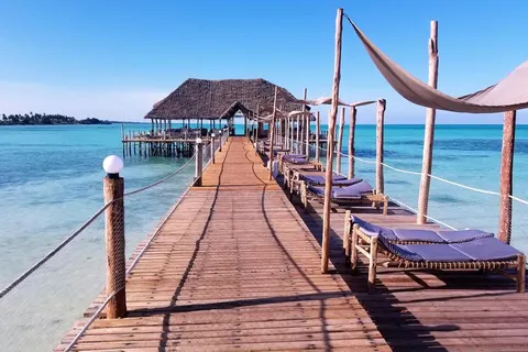 Reef & Beach Resort in Jambiani — foto 4