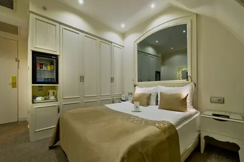 Hotel Yasmak Sultan in İstanbul — foto 21
