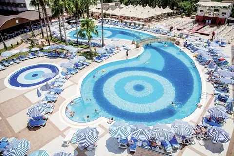 Lonicera World Hotel in Alanya