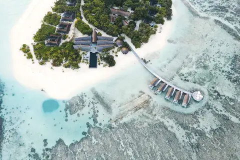 Kuredhivaru Resort & Spa in Kuredhivaru — foto 30
