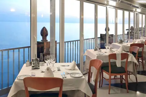Balcon De Europa in Nerja — foto 15