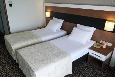 Derici in Kusadasi — foto 20