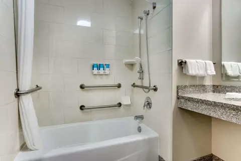 Drury Inn & Suites Orlando in Orlando — foto 30