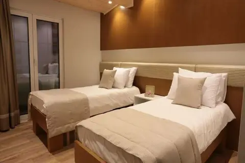 Queen Hotel in Tirana — foto 3