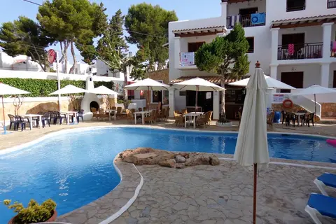 Benet Los Pinares Apartments in Santa Eulària des Riu, foto 3