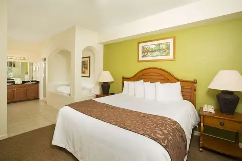Lake Buena Vista Resort in Poinciana Boulevard — foto 17