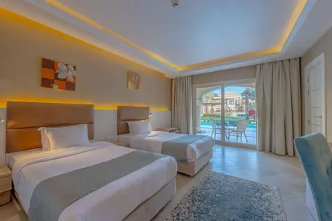 Titanic Royal in الهضبه — foto 6