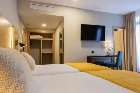 Hotel Zentral Mayoral in Toledo — foto 4