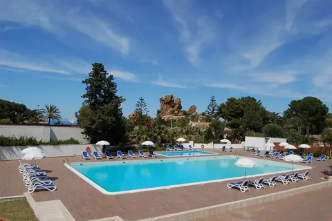Hotel Kalura in Cefalu — foto 13