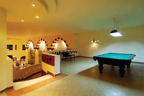 Bliss Nada Beach Resort in بور غالب — foto 9