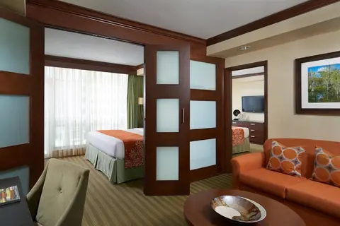 Newport Beachside Resort in Sunny Isles Beach — foto 9